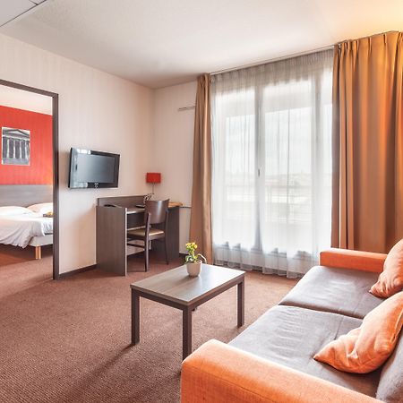 Comfort Aparthotel Nimes Centre Exteriör bild
