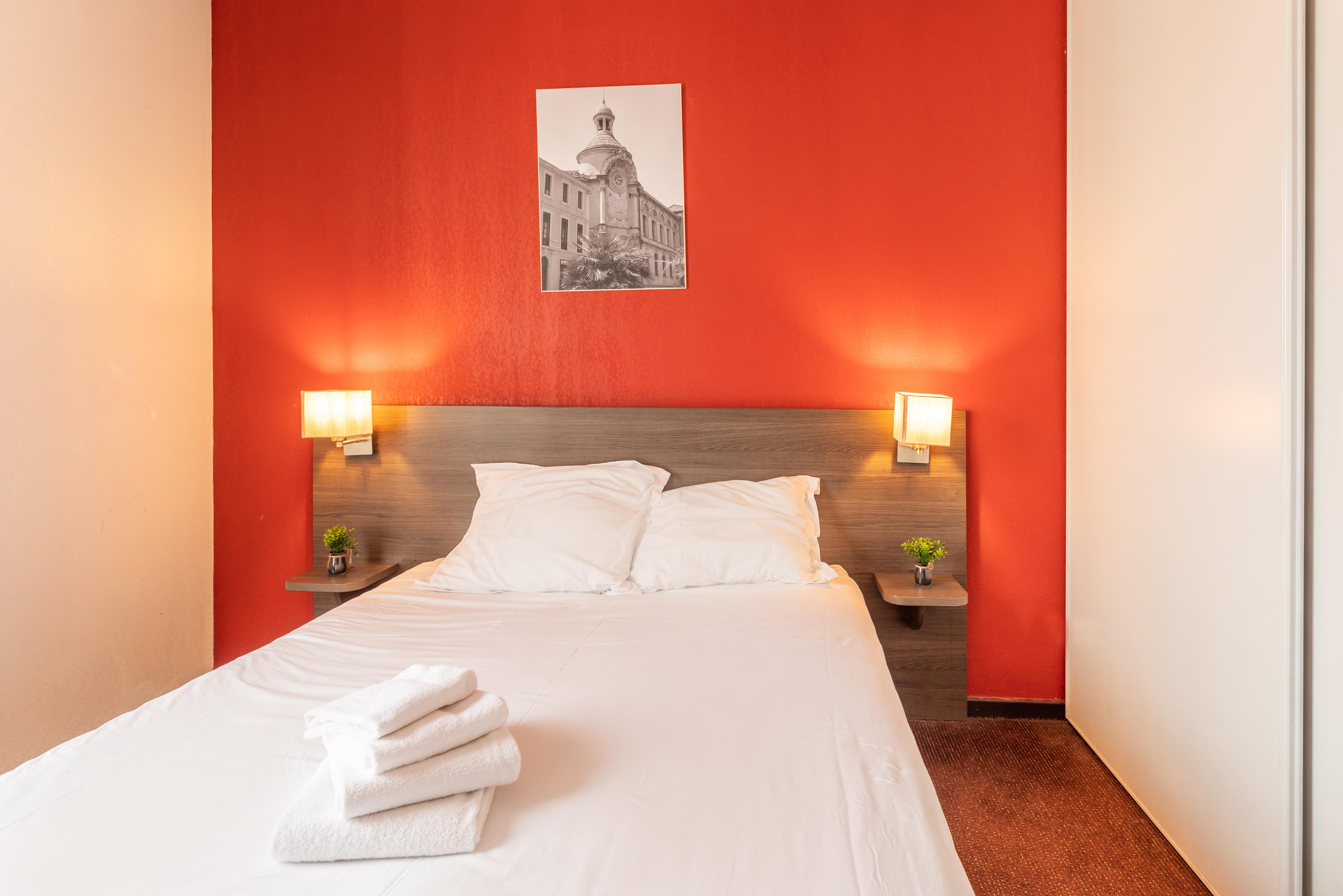 Comfort Aparthotel Nimes Centre Exteriör bild