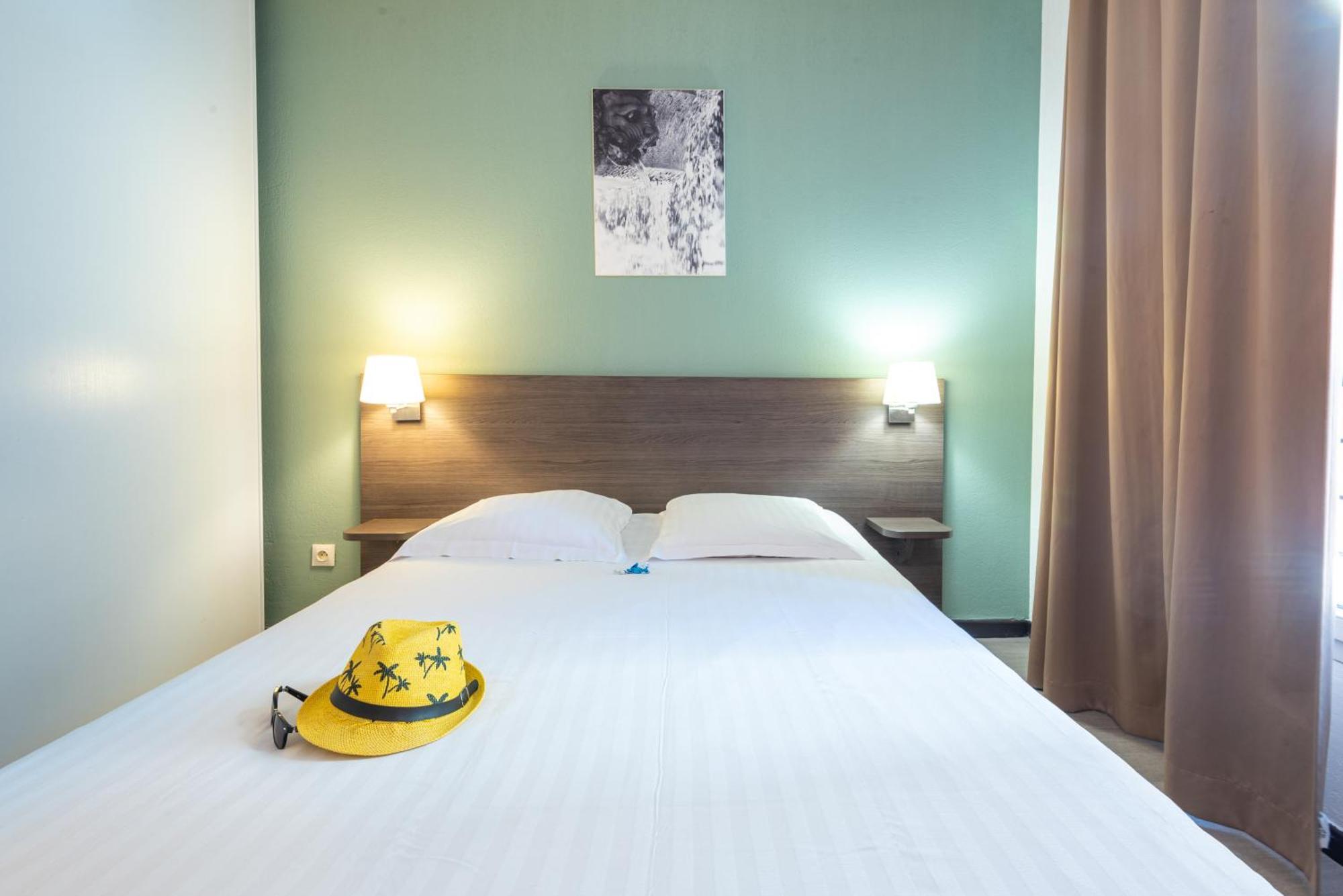 Comfort Aparthotel Nimes Centre Exteriör bild