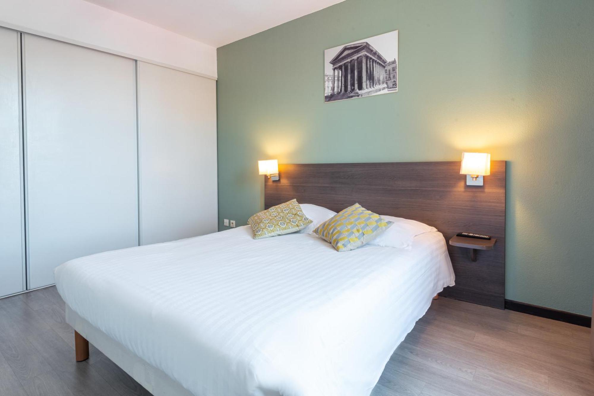 Comfort Aparthotel Nimes Centre Exteriör bild