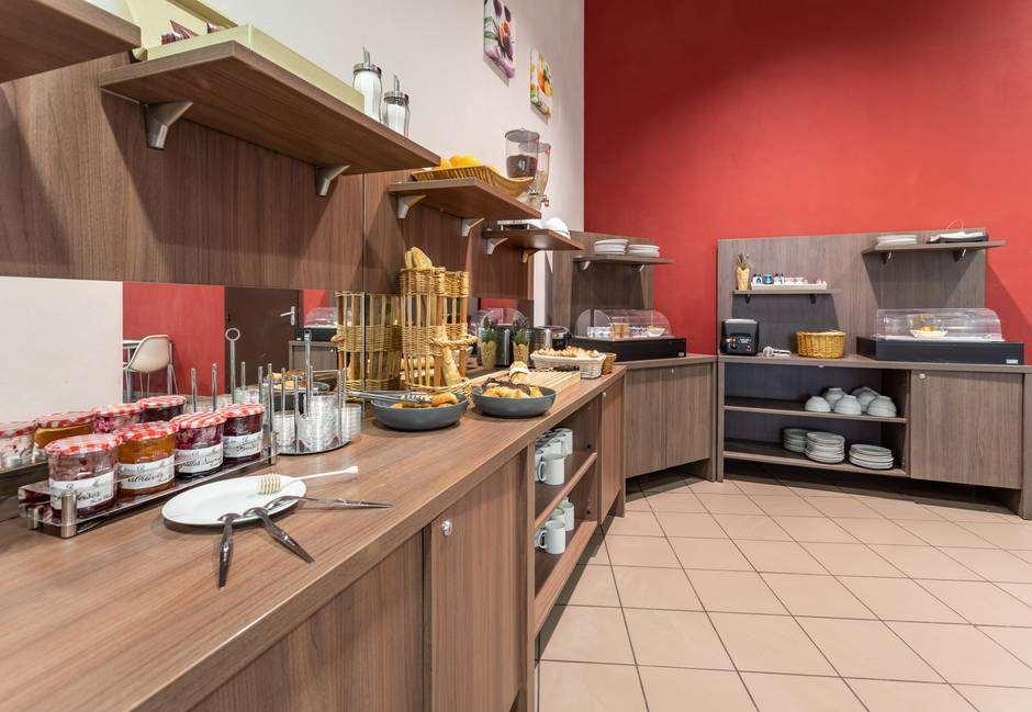 Comfort Aparthotel Nimes Centre Restaurang bild